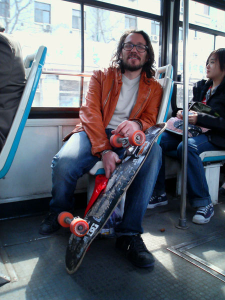 12 Artus on the bus
