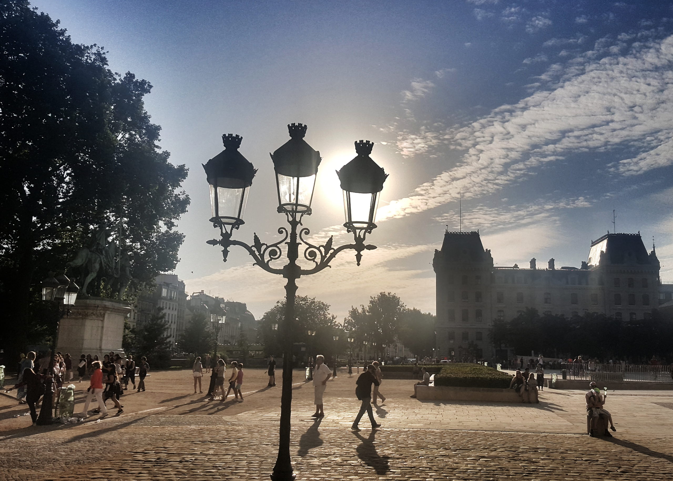 Paris notredame square at cathdrale notre dame de paris 35220494513 o