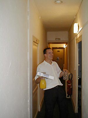 069