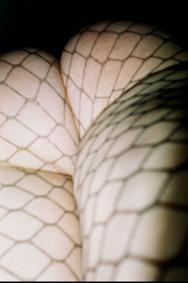 093