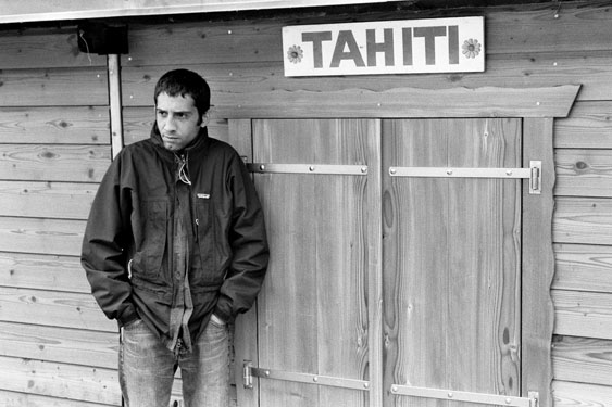 Guy tahiti