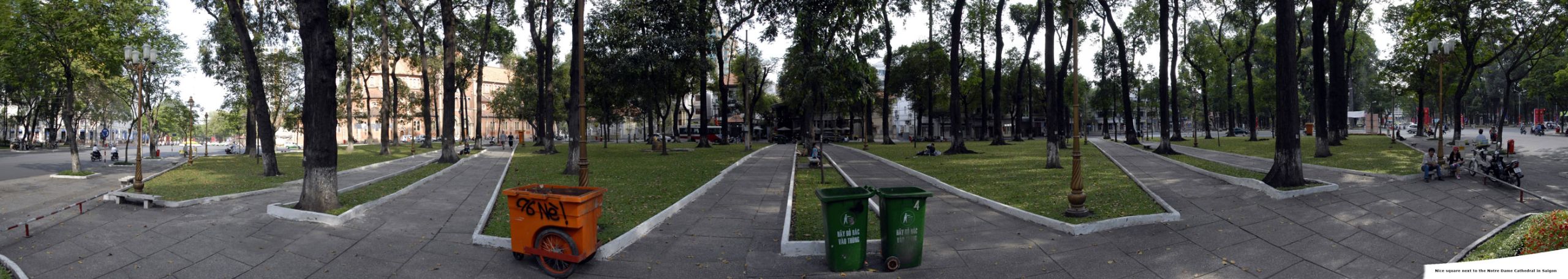 PDP4209 pano parc saigon2